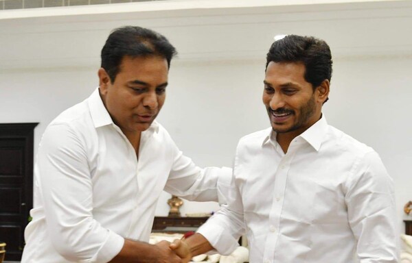Naatu Naatu wins Oscar 2023: Top Telugu politicians wish Rajamouli and RRR team