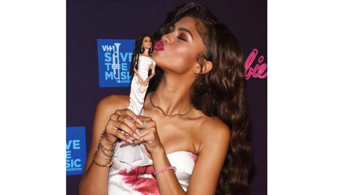 Mattel released a limited-edition Zendaya Barbie doll based on what Zendaya wore at the 2015_______ Red Carpet, where she paired a Vivienne Westwood gown with long dreadlocks. Fill in the blank.