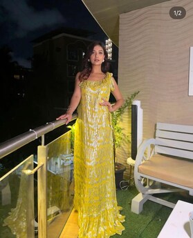 Splitsvilla star Divya Agarwal’s enticing wardrobe is everything