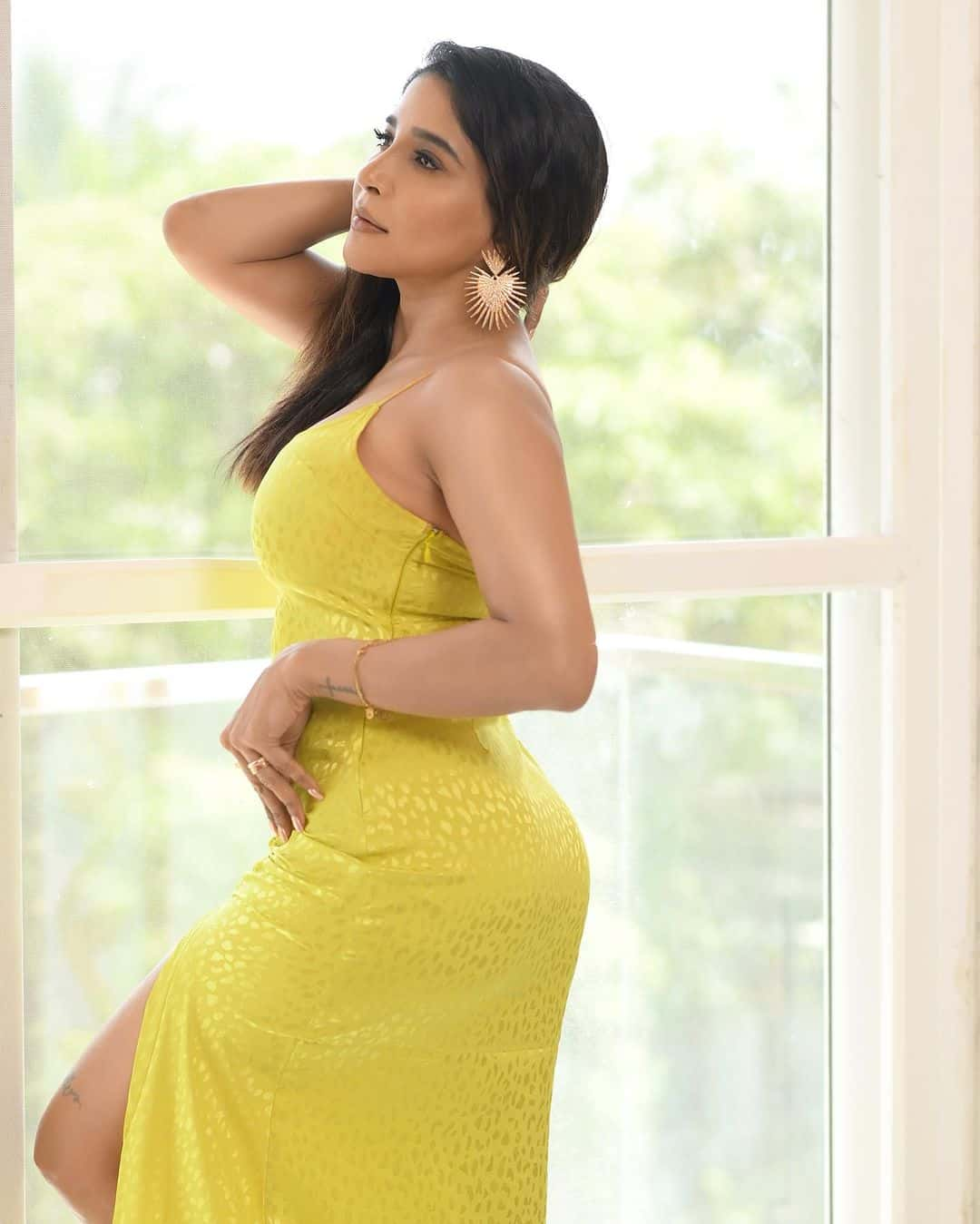 Hot clearance yellow dress