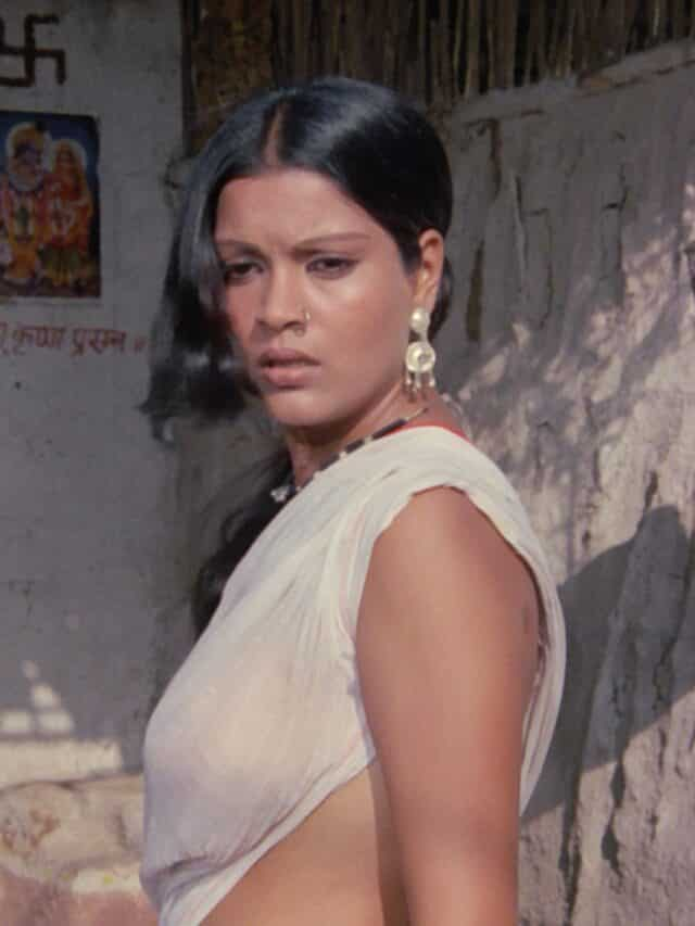 The 7 Best Cult Classic Movies Of Zeenat Aman Ever Made Ottplay