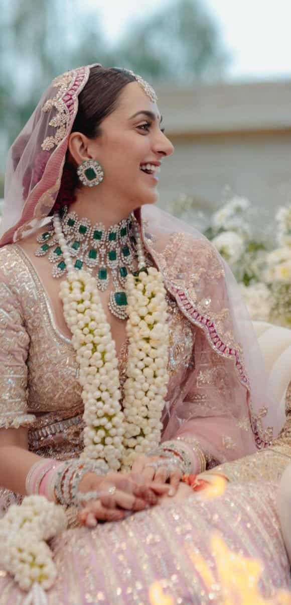 Surreal Green Jewellery We Spotted on Real Brides | Bridal jewellery  inspiration, Bachelorette outfits, Indian beauty saree