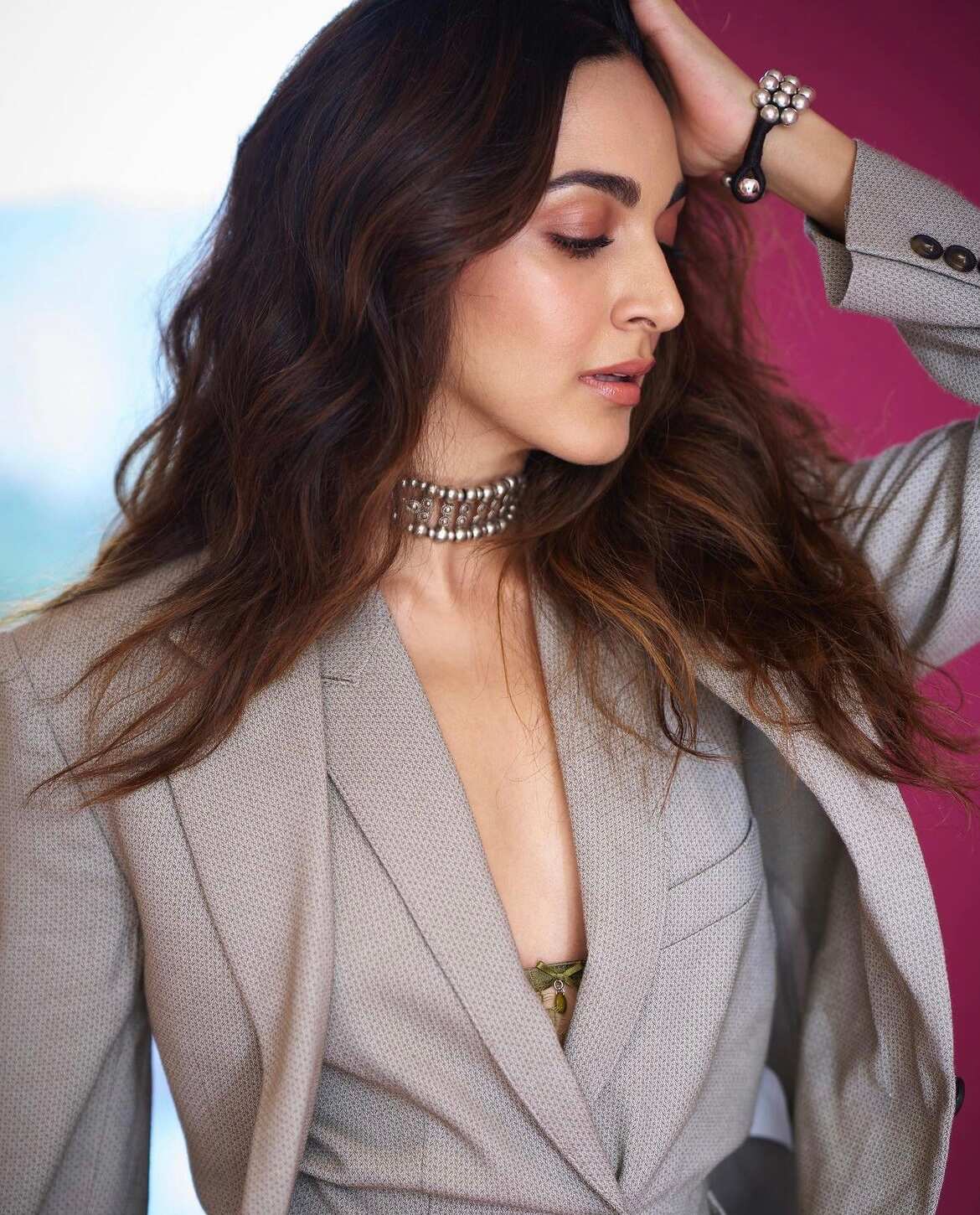 Kiara Advani gives power dressing a sassy twist in grey pantsuit