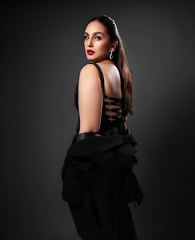 Huma Qureshi makes a style statement in a black jumpsuit