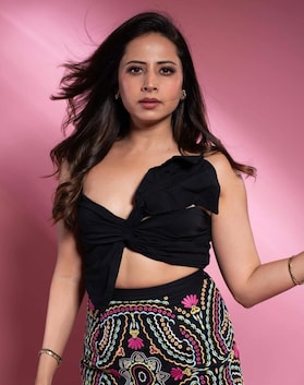 Sargun Mehta-inspired 8 skirts to style this summer
