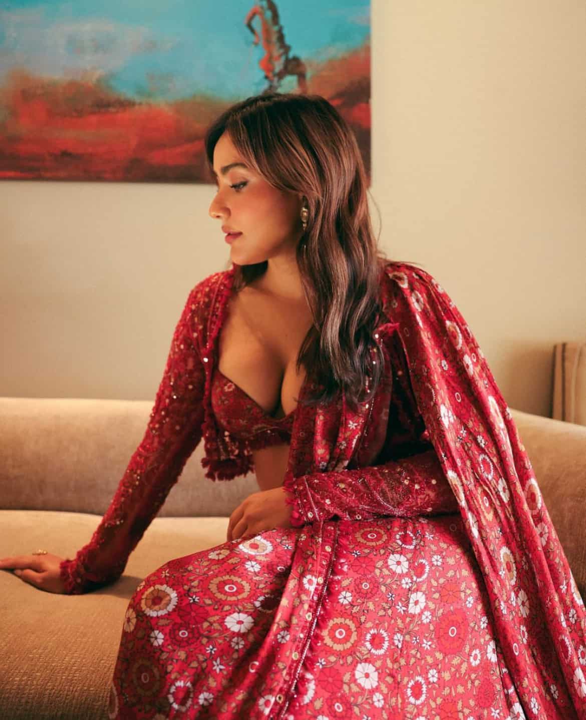 Neha Sharma stuns in a red saree and jacket set – OTTplay
