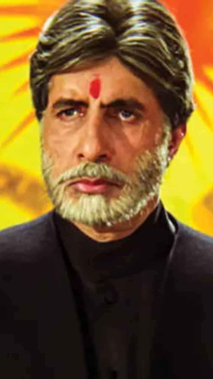 8 Immortal Roles Played by Amitabh Bachchan – OTTplay
